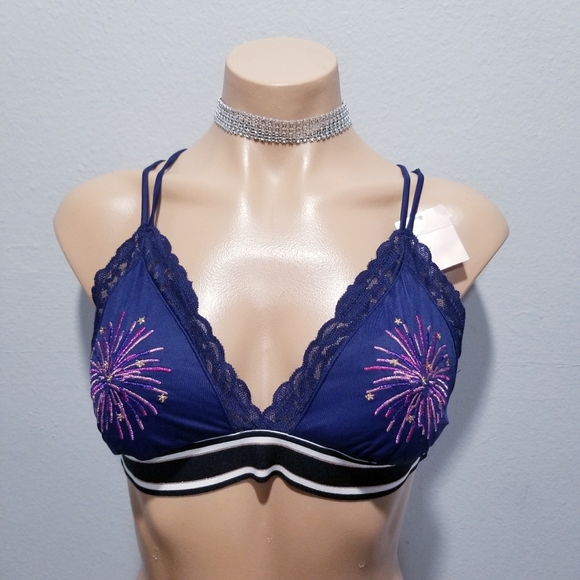 PINK Victoria's Secret Other - New PINK Victoria's Secret bralette bra M